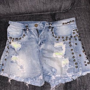 Blank NYC Shorts - BLANK NYC studded shorts Blank NYC Shorts - BLANK NYC studded shorts